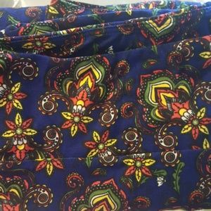 Brand New Lula Roe Tall Curvy Leggings.